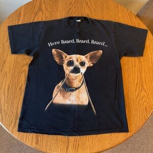 Vintage 90’s Taco Bell Chihuahua T-Shirt in Black, Size Large.